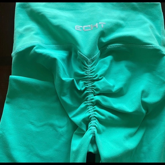 Echt Scrunch Booty Leggings - Picture 3 of 3